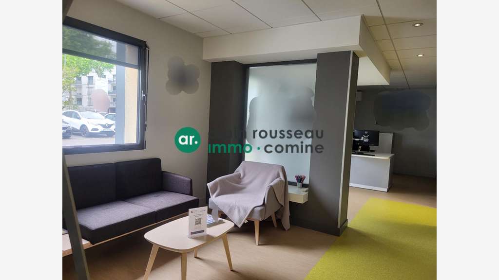 A louer immeuble bureaux 440m² à Angers