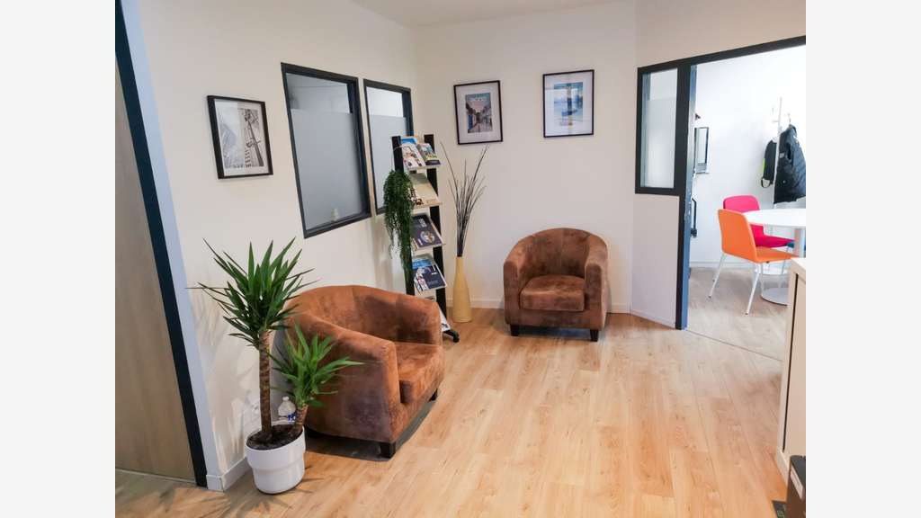 Bureau meublé situé rue du Grand Launay à Angers