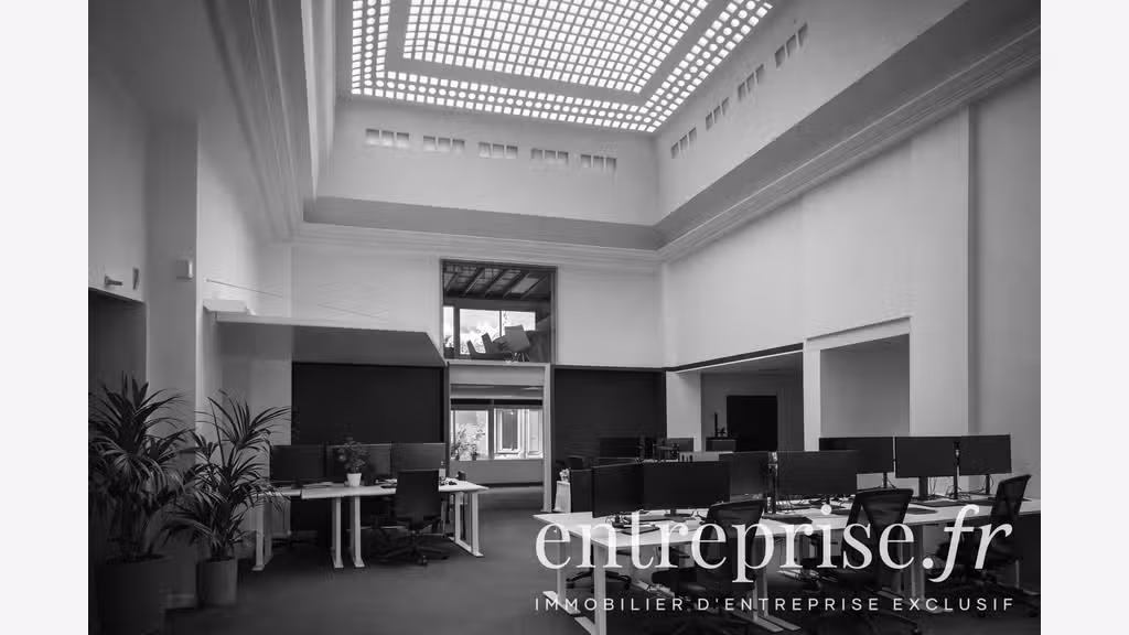 Loue Bureaux de caractère 241m² en centre Angers