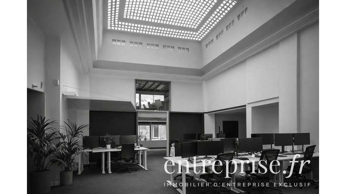 Loue Bureaux de caractère 241m² en centre Angers