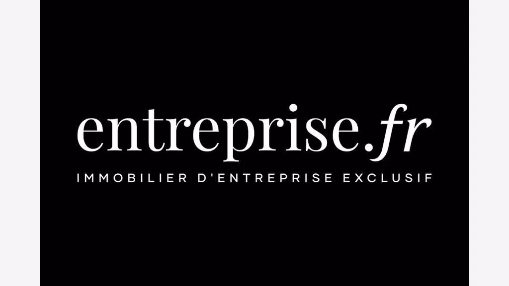 Loue Bureaux de caractère 241m² en centre Angers