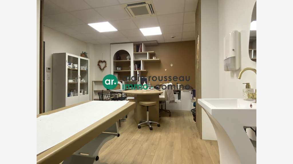 A louer plateau de bureaux 360m² Angers clinique