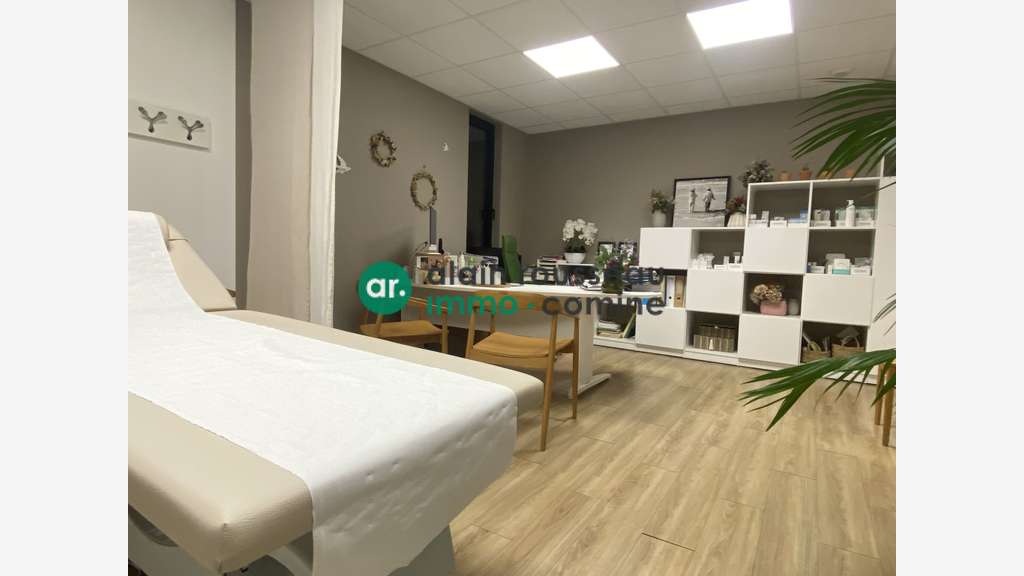 A louer plateau de bureaux 360m² Angers clinique
