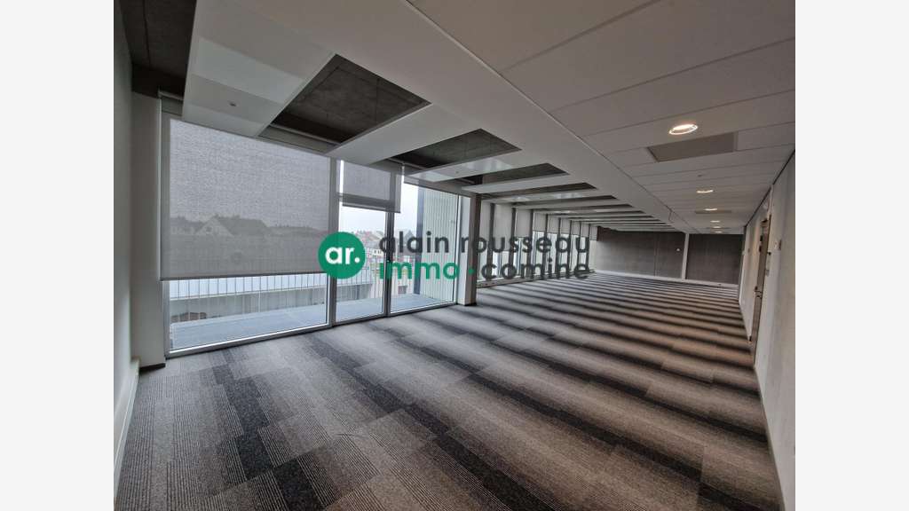 A louer bureaux 553m² à Angers Gare