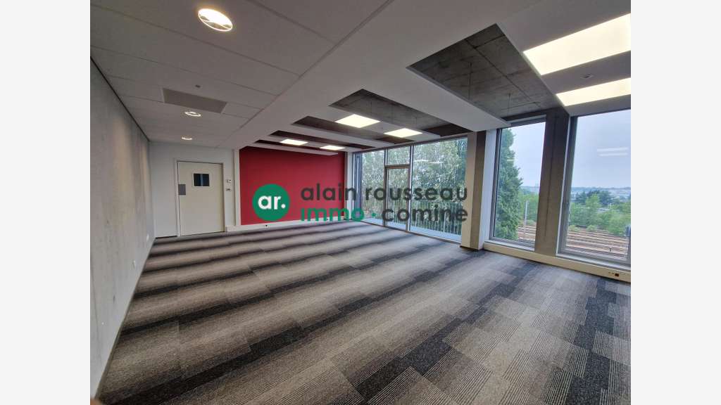A louer bureaux 553m² à Angers Gare