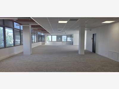 Plateau de bureaux 460m² à louer à Angers St Serge
