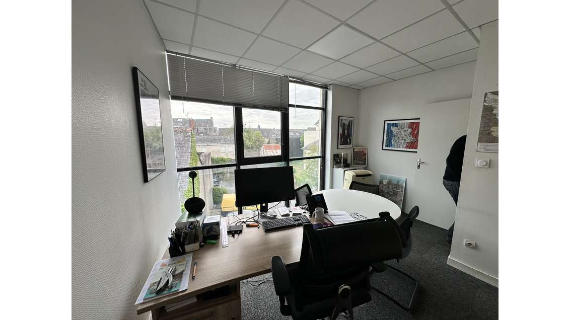 A louer bureaux 105m² R+2 à Angers, Doutre