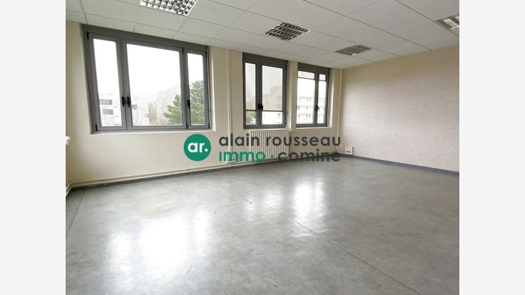 Bail précaire bureaux 600m² Angers Sud