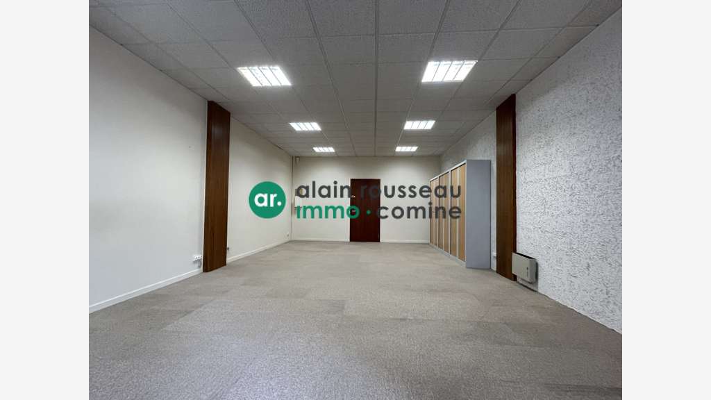 A louer bureaux 54m² R+1 Place la Fayette
