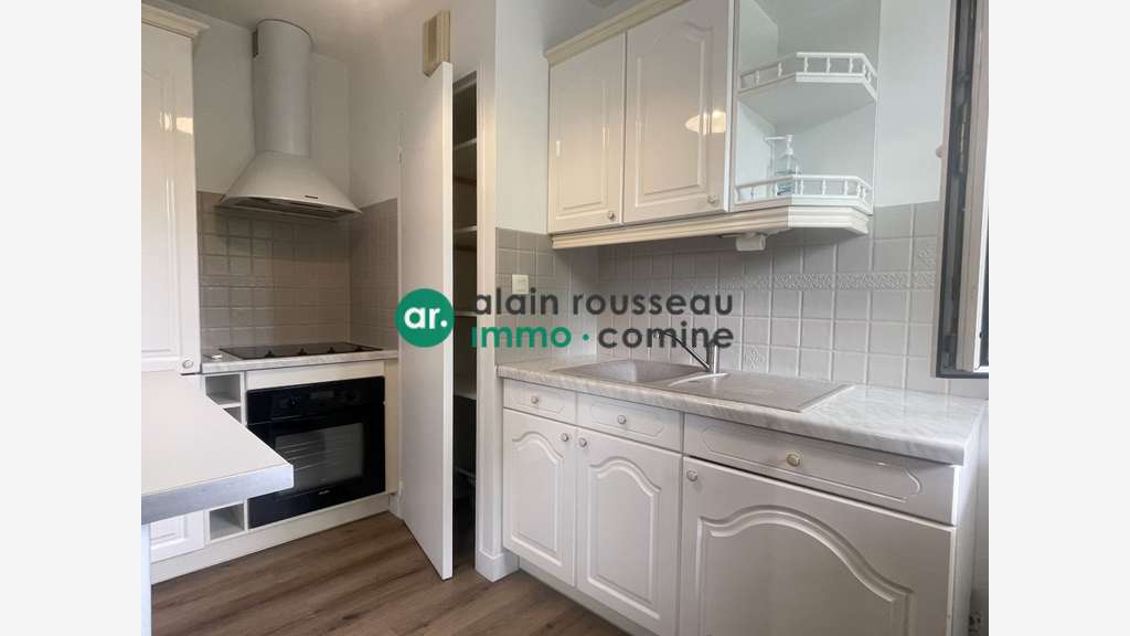 A louer bureaux de 49m² à Angers Front de Maine