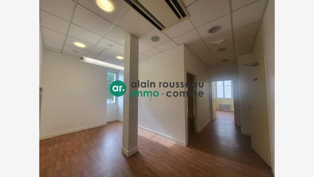A louer bureaux 75m² à Angers Saint-Léonard