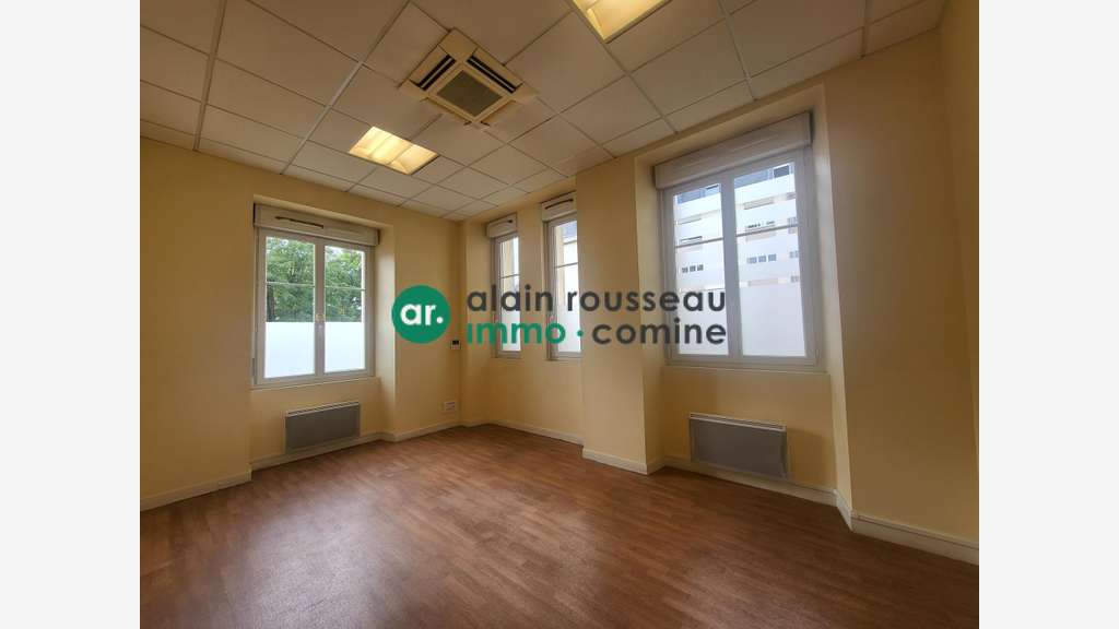 A louer bureaux 75m² à Angers Saint-Léonard