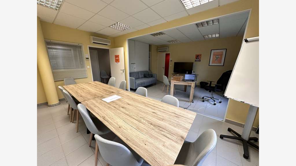 A louer bureaux 200m² RDC à Bouchemaine