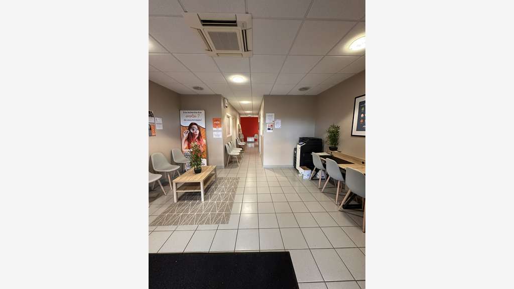 A louer bureaux 200m² RDC à Bouchemaine