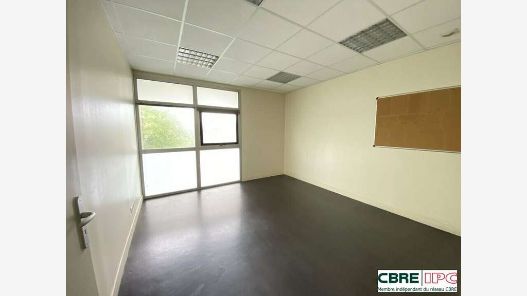 A louer bureaux 63m² R+1 à Anglet 5 Cantons