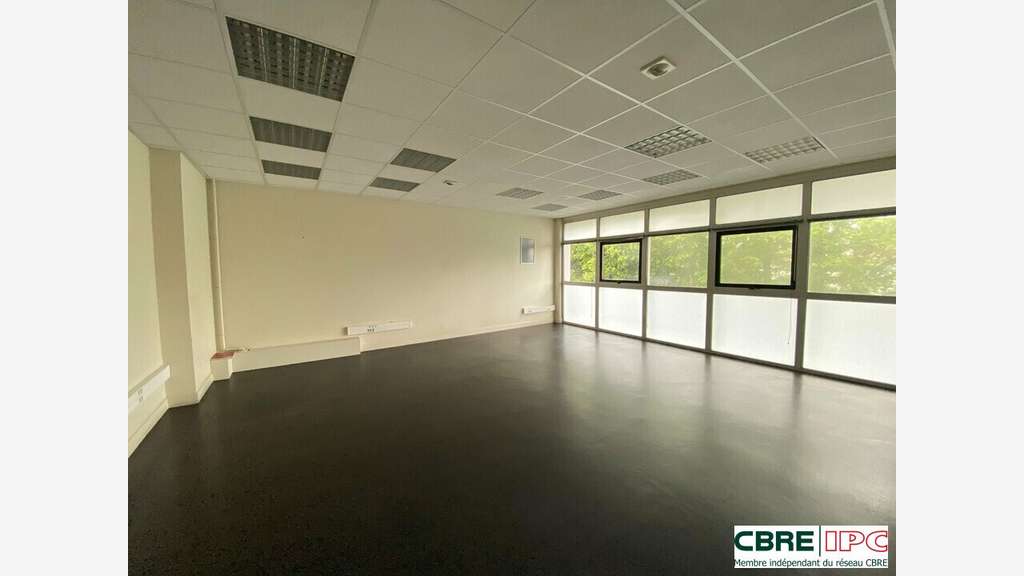 A louer bureaux 63m² R+1 à Anglet 5 Cantons
