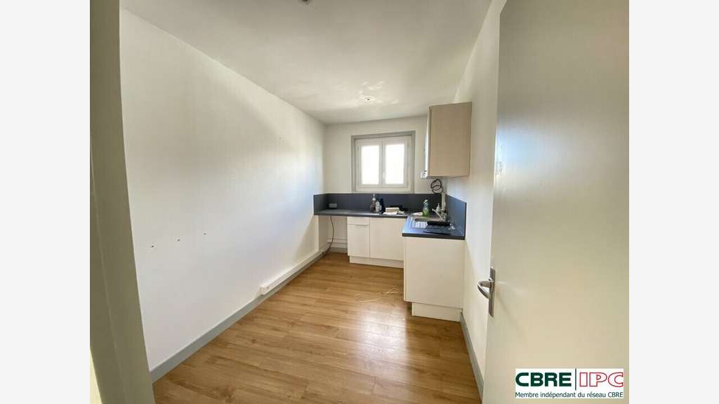 Location bureaux 130m² R+1 secteur Mairie d'Anglet