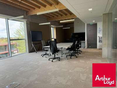 Bureaux 109m² openspace R+1  à louer à Anglet 