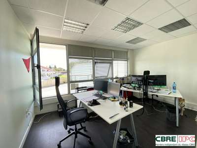 A louer bureaux 58m² R+1 à Anglet proche 5 Cantons