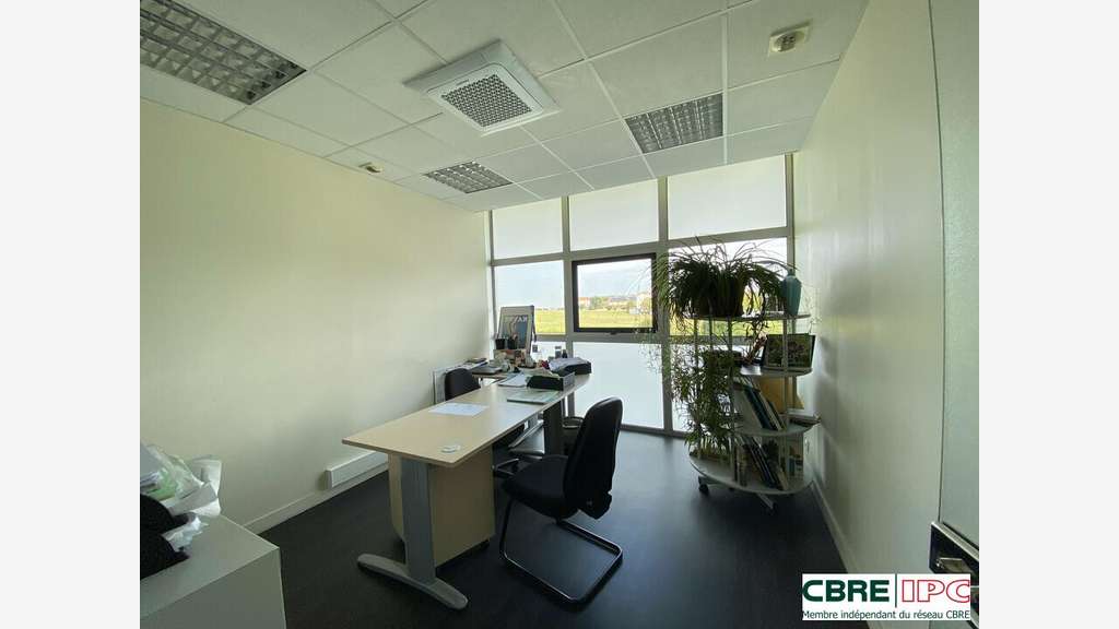 A louer bureaux 176m² à Anglet proche 5 Cantons