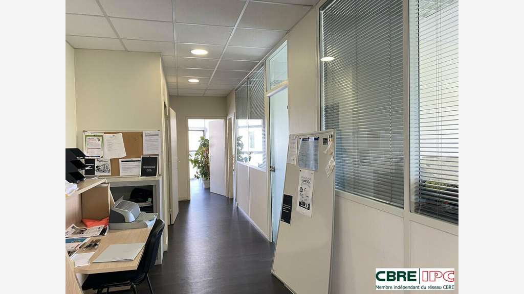 A louer bureaux 176m² à Anglet proche 5 Cantons