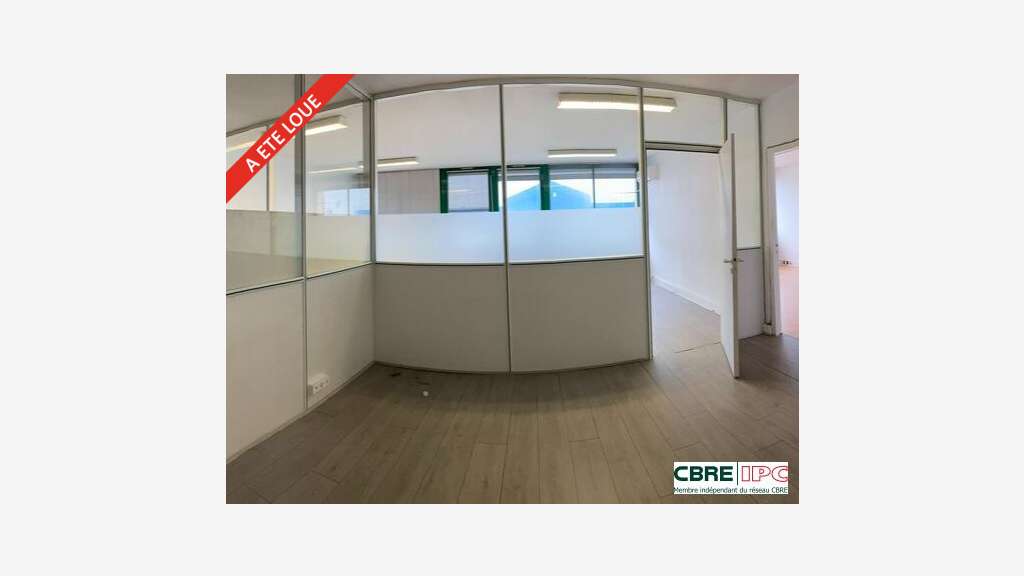 Location bureaux 80m² Jorlis Anglet, accès aisé