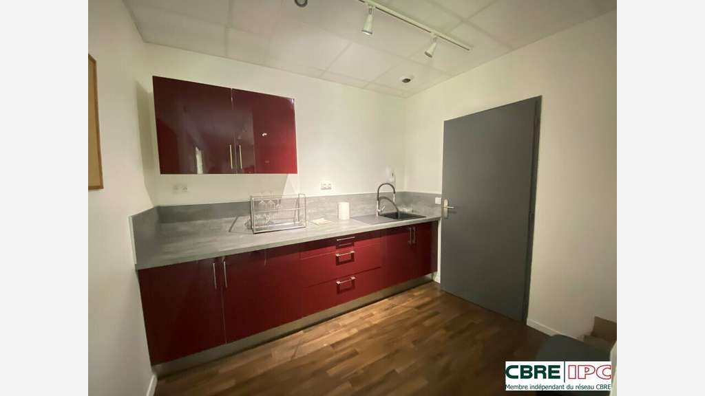 Location bureaux  280m² RDC à Anglet