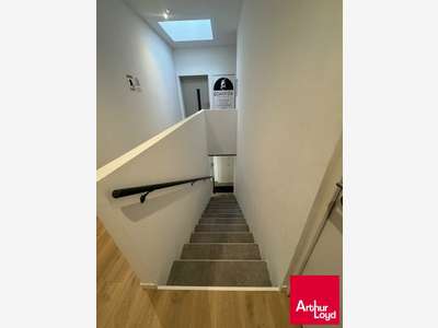 A louer open-space 129m² clim R+1 à Anglet 