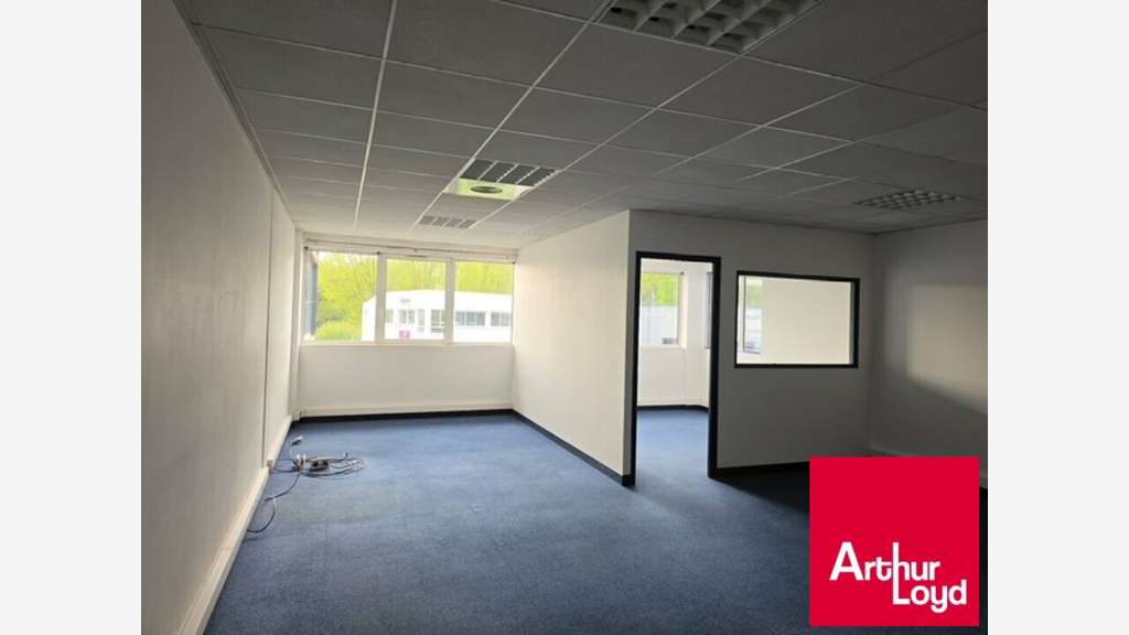 Bureaux de 50m² à louer au 1er étage en ZA Anglet