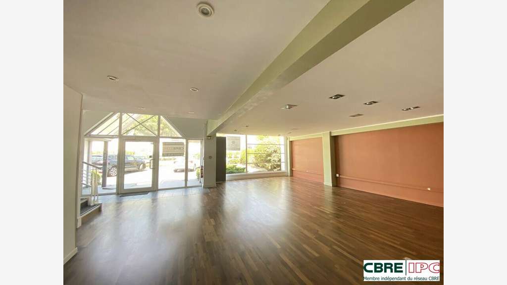 Location bureaux de 216m² à Anglet zone Maigon