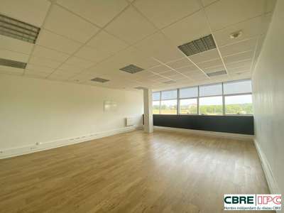 Loue bureaux 49m² au 1er étage à Anglet 5 Cantons