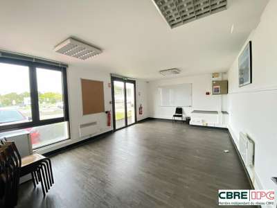 LOCATION - REF : 8417FD