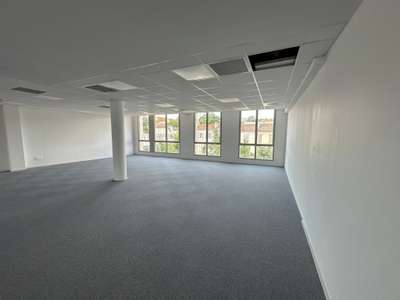 A louer 2 modules bureaux divisibles à Angoulême