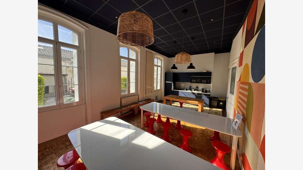 A louer bureaux de 500m² au centre d'Angoulème