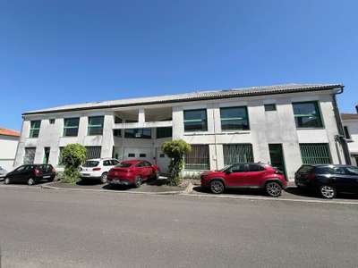 Local d'activité 690m² à louer à Angoulême 