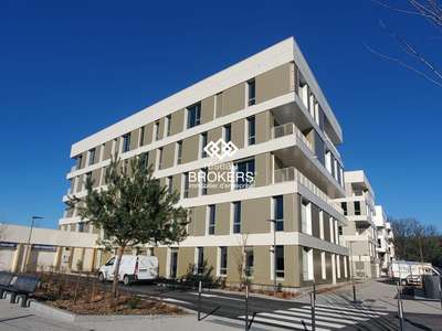 Bureaux neufs 2513m² divisibles à Annecy-Pringy
