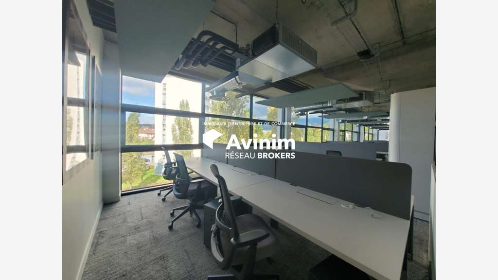 A louer bureaux haut standing 335m² à Annecy