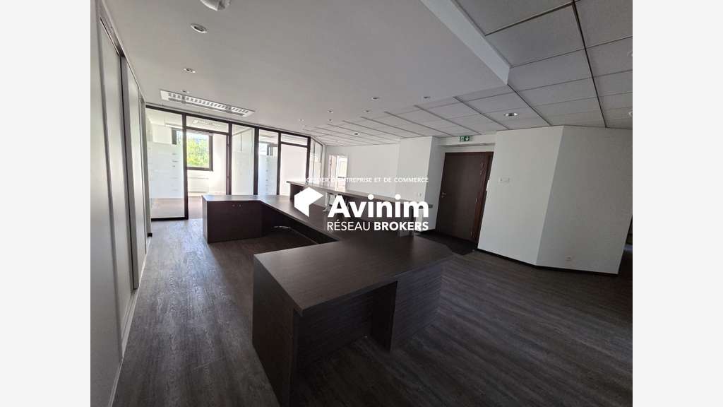 Bureaux de qualité R+2 à louer à Annecy Seynod