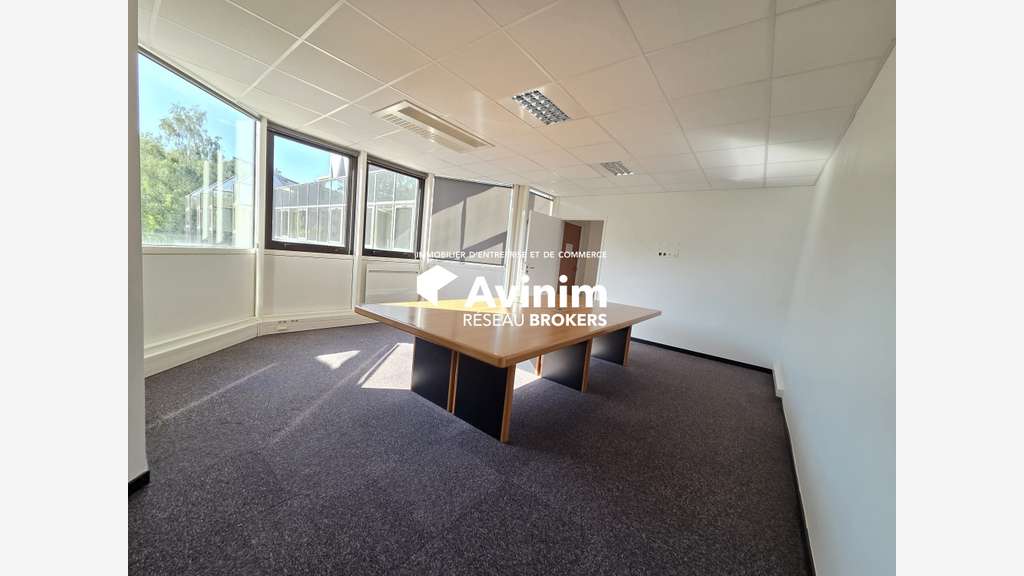 Bureaux de qualité R+2 à louer à Annecy Seynod