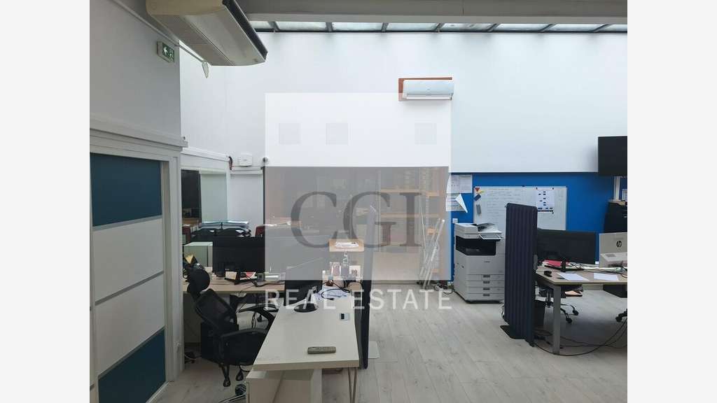 Bureaux climatisés 300m² à louer à Anse