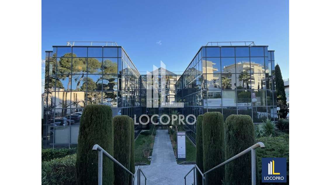 A louer ensemble de bureaux Sophia-Antipolis