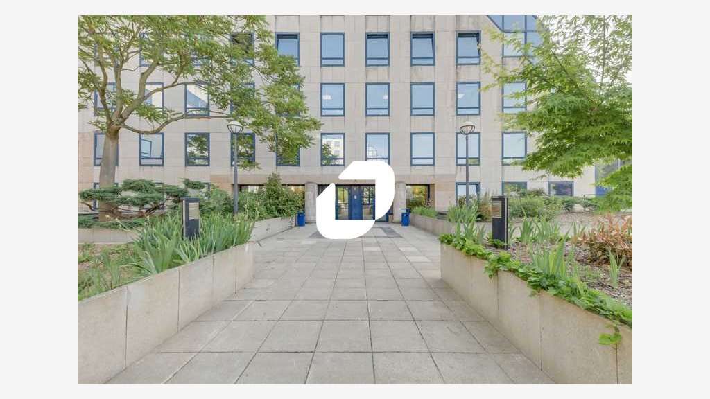 A louer Bureaux 594m² Antony