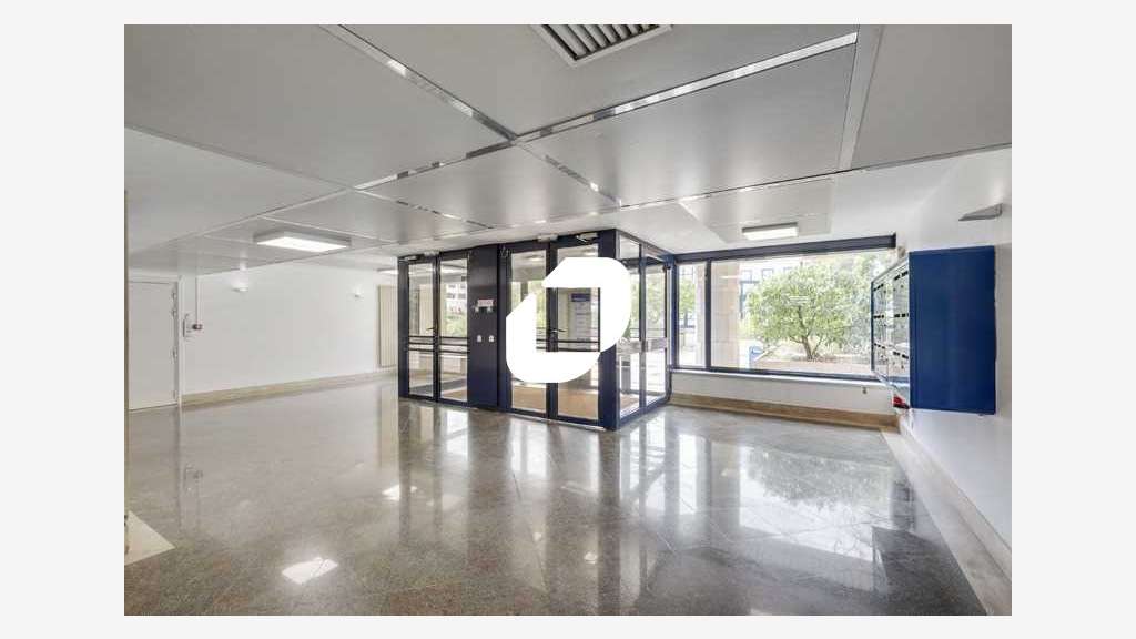 A louer Bureaux 594m² Antony