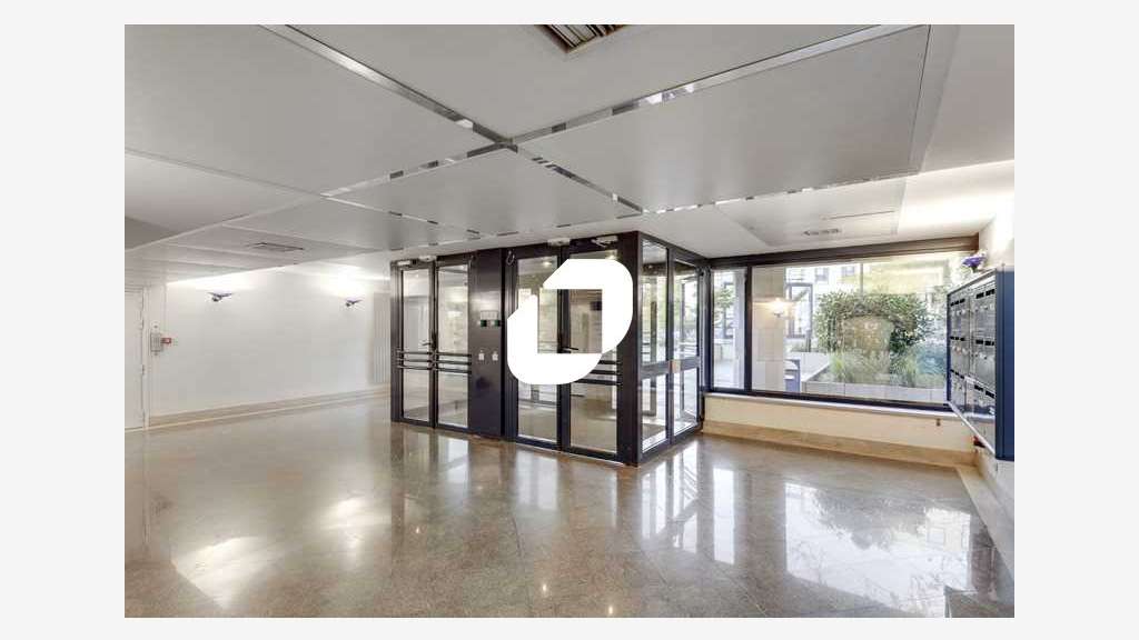 A louer Bureaux 594m² Antony