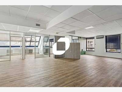 A louer Bureaux 594m² Antony