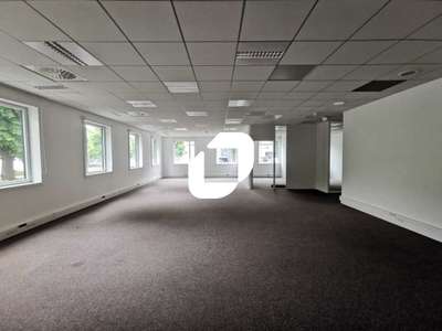 A louer Bureaux 303m² Antony