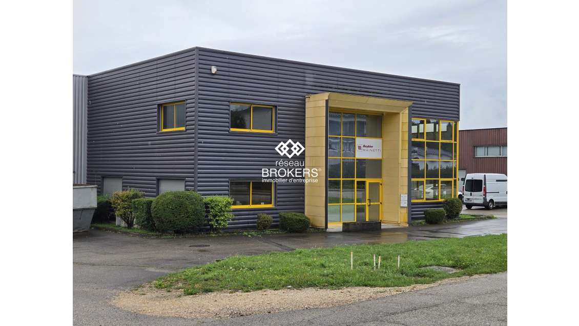 Bureaux 400m² à louer à Arbent, secteur Oyonnax
