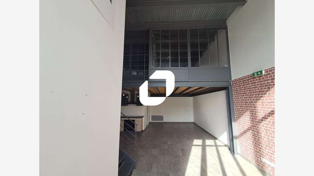 A louer Bureaux 67m² Arcueil