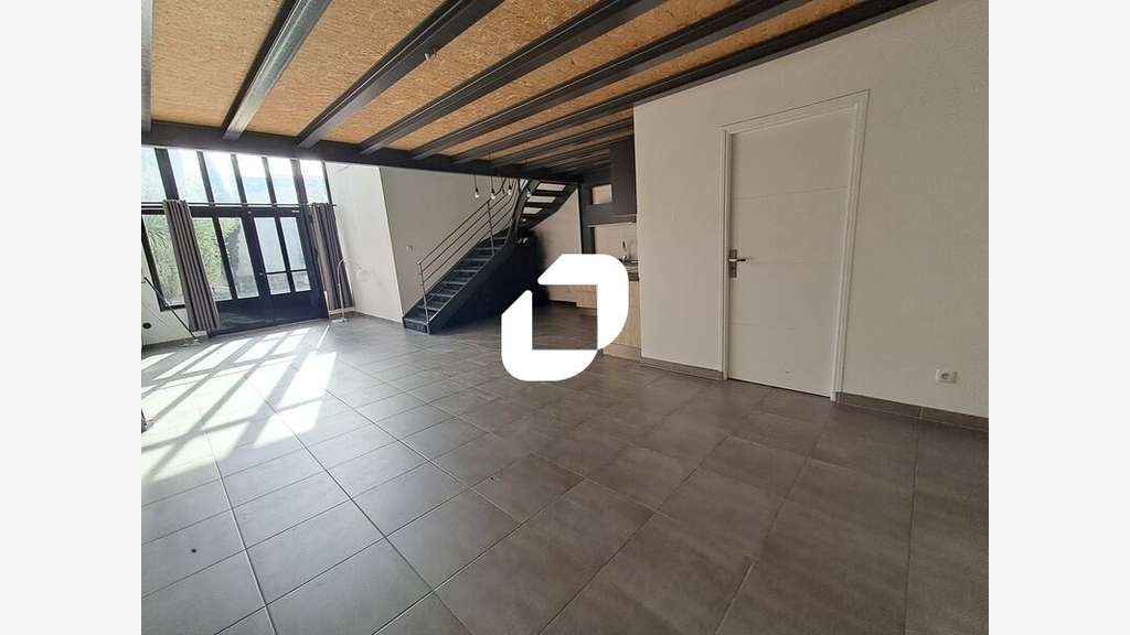 A louer Bureaux 67m² Arcueil