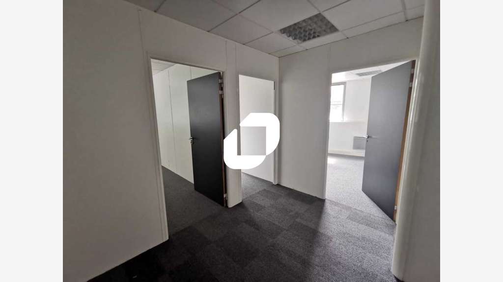 A louer Bureaux 268m² Arcueil